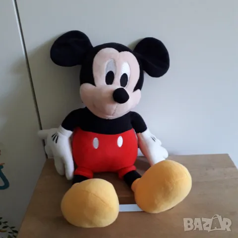 Мики Маус и Еднорог