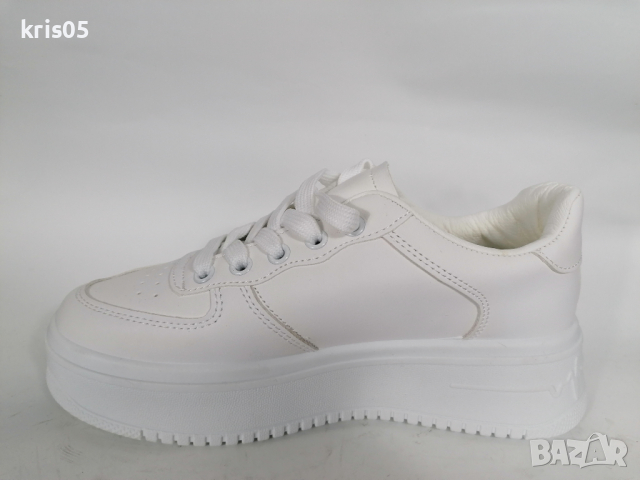 Дамски маратонки, снимка 3 - Маратонки - 44634310