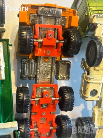 Лот Метални камиончена 1:43, снимка 15 - Колекции - 53813428