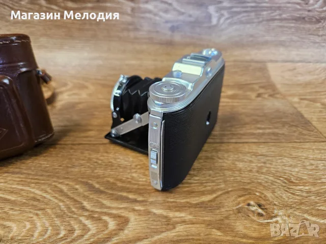 Фотоапарат Agfa Isolette I (1951 г.) – Немска мехова класика, 6x6 Agfa Isolette I – Автентичен, снимка 12 - Фотоапарати - 55928817