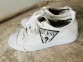 Guess-бели дамски кецове, снимка 1