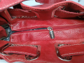 Червена дамска чанта , снимка 6