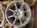 Комплект MOMO Quasar 17″ джанти – 4 броя Добро Състояние, без кривини, снимка 3
