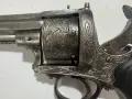 Голям стар револевер, снимка 7