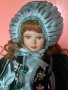 Порцеланова кукла със стойка , снимка 5