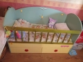 Продавам детско легло с матрак 140/70см., с две дълбоки чекмеджета., снимка 1