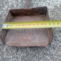 Стара желязна лопатка за огнище, снимка 3 - Антикварни и старинни предмети - 41644861