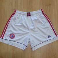 Къси панталони adidas bayern vintage адидас оригинални футбол мъжки L, снимка 1 - Спортни дрехи, екипи - 40002584