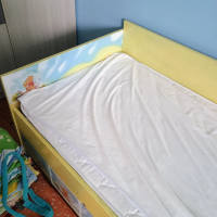 Детско легло с матрак , снимка 3 - Бебешки легла и матраци - 44838590