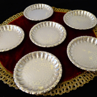 Посребрена чиния,купичка,релеф. , снимка 1 - Антикварни и старинни предмети - 36213445