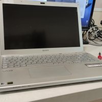 Лаптоп Sony VAIO SVS151B12M, снимка 1 - Части за лаптопи - 41924342