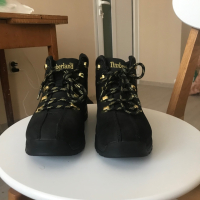 Зимни обувки Timberland черно със златисто, снимка 3 - Мъжки боти - 44653498