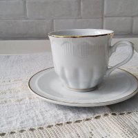 Чашки за чай със захарничка, снимка 3 - Сервизи - 35666142