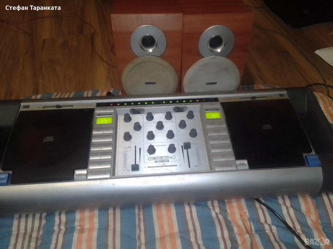 Кросравар михер със два CD playera и вграден усилвател и две тонколони , снимка 1