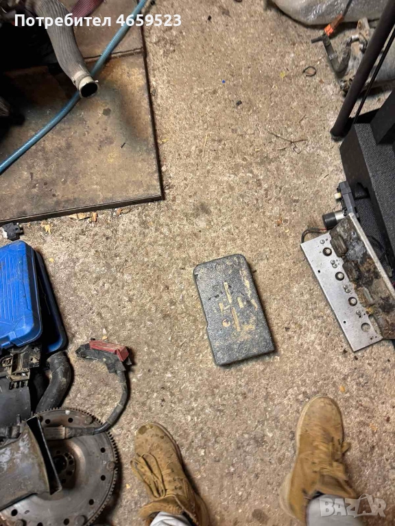 Поставка пяната и други инструменти на Ауди Audi A8 D4 H4 само за 20лв. 4h0864317, снимка 1