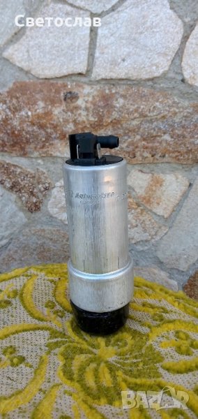 Продава се бензинова помпа за Мерцедес А 140, снимка 1