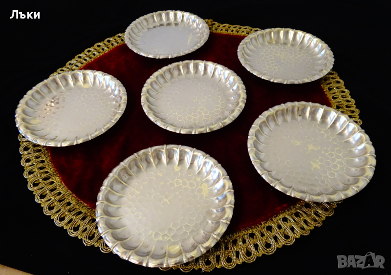 Посребрена чиния,купичка,релеф. , снимка 1