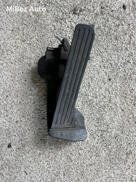 Педал газ потенциометър Фолксваген Голф 5 VW Golf, снимка 1