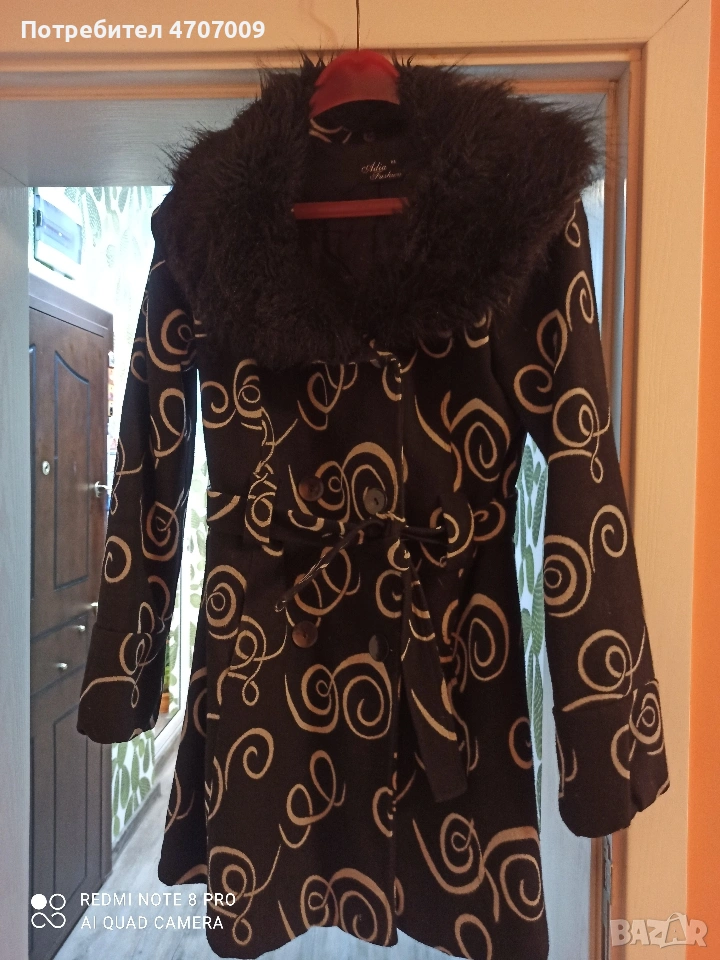 Продавам палто-втора употреба. Съвсем запазено. Размер xl. Цена 26 евро. , снимка 1