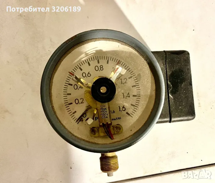 Манометър, контактен, аналогов, Ф100x87mm, 0 - 1MPa, 1NC + 1NO, 150VAC, 0.5A, снимка 1