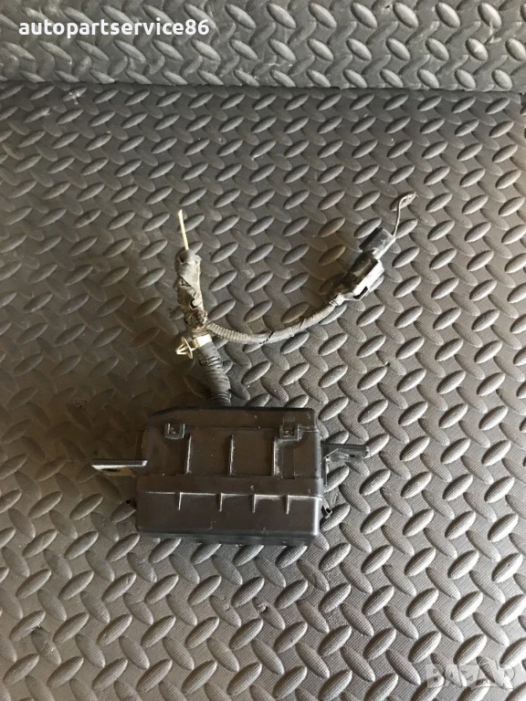 Кутия с предпазители за KIA Opirus 3.5 (2006) 95200-3B000, снимка 1