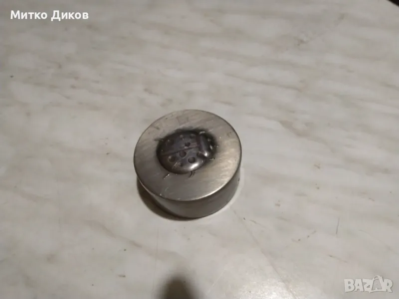 метална кутия винтидж фи 63мм и 27мм, снимка 1