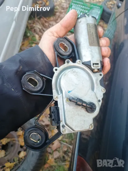 VALEO 404560B A2038204642 A ОРИГИНАЛЕН MERCEDES BENZ W203 C КЛАСА КОМБИ МОТОР НА ЧИСТАЧКАТА НА ЗАДНО, снимка 1