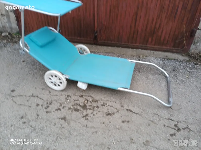 шезлонг на колела за плаж със сенник , снимка 1