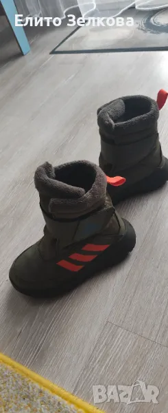 Детски апрески адидас, снимка 1