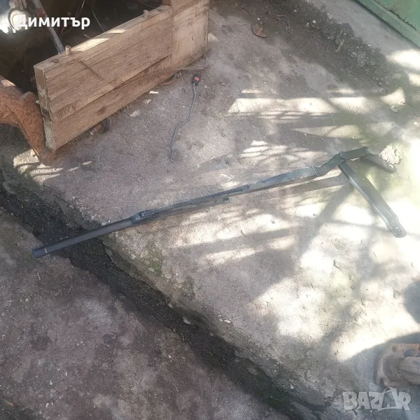 Рамо Чистачка Дясна За Нисан Алмера Тино 2002г / Nissan Almera Tino 2002y, снимка 1