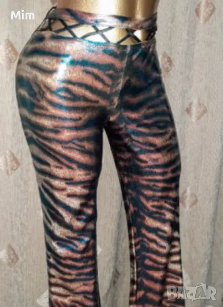 М/L Чарлстон/ панталон/ анимал принт от еко кожа с отблясък, снимка 1