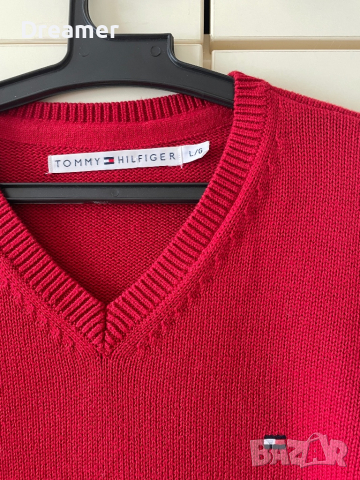 Памучен червен пуловер на Tommy Hilfiger /L размер