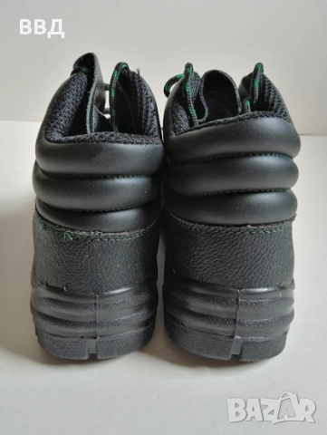 Работни обувки нови, снимка 3 - Мъжки боти - 52533884