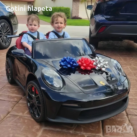 Акумулаторна Двуместна КОЛА Porsche 911 2026,GT3,24V14AH, снимка 7 - Детски велосипеди, триколки и коли - 37661761