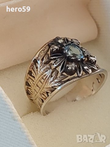 Стар дамски сребърен пръстен с аквамарин и малки бели сапфири, снимка 2 - Пръстени - 39350898