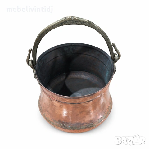 Традиционно ръчно изковано медно менче с месингова дръжка, снимка 2 - Антикварни и старинни предмети - 53640706