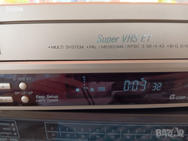 JVC S-VHS HR-S5600AM Super-VHS, снимка 4 - Плейъри, домашно кино, прожектори - 42678344