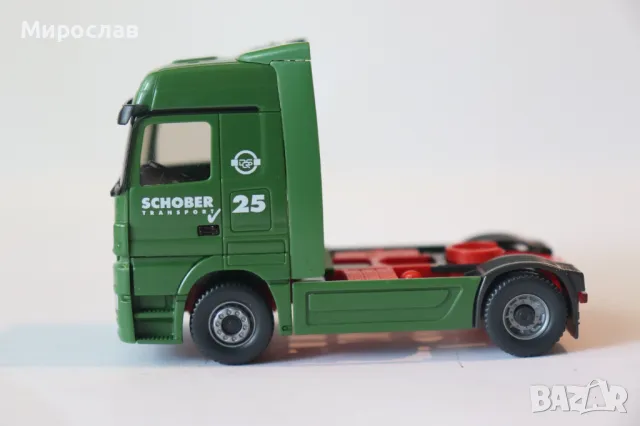 WIKING H0 1/87 MERCEDES ACTROS ВЛЕКАЧ КАМИОН МОДЕЛ КОЛИЧКА, снимка 2 - Колекции - 50210841