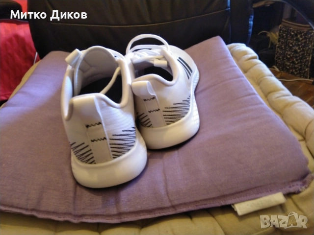 Adidas оригинал мъжки маркови маратонки №42.5 US 9- UK 8.5 стелка 27см, снимка 3 - Маратонки - 52789135