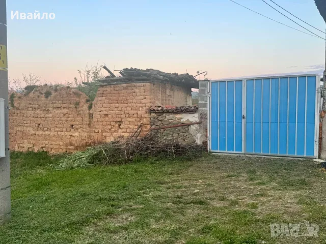 Имот с ток и вода, снимка 2 - Къщи - 55960841