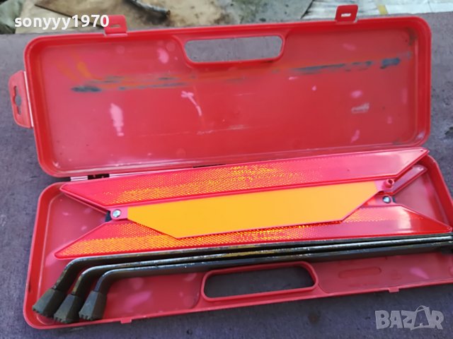 WURTH ТРИЪГЪЛНИК ЗА КОЛА ОТ ГЕРМАНИЯ 0302231837, снимка 5 - Аксесоари и консумативи - 39544385