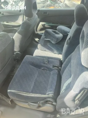 Хонда стрийм газ бензин. 2005 г. Продава се само на части , снимка 6 - Автомобили и джипове - 47523287