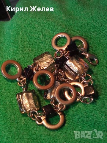 ШАРМАНТНА ПОМЕДНЕНА ВИНТИДЖ АРТ ГРИВНА от БЛАГОРОДНА СТОМАНА с ВЕНЕЦИАНСКИ ТИП ЦВЕТНО СТЪКЛО 37381