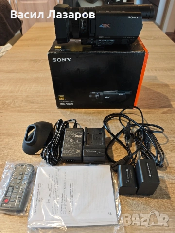 SONY FDR-AX700 4К HDR HANDYCAM в отлично състояние 