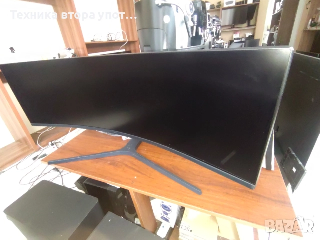 Монитор Samsung LS49A950UP, снимка 2 - Монитори - 52825707