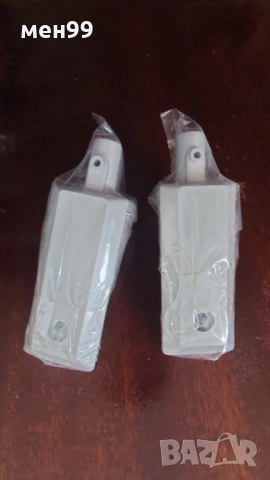 Поставки за колонки Sony