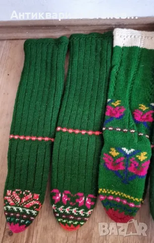 АВТЕНТИЧНИ РОДОПСКИ ВЪЛНЕНИ ЧОРАПИ, снимка 4 - Дамски чорапи - 48434405