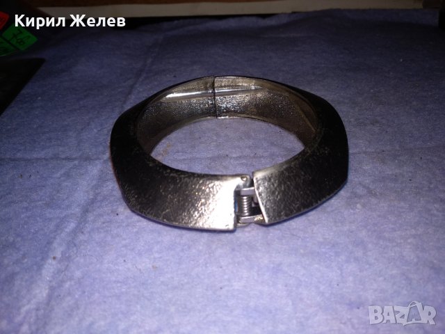 КРАСИВА СТИЛНА СРЕБРИСТА МЕСИНГОВА МОДНА АРТ ГРИВНА 38339, снимка 10 - Гривни - 41281171