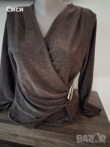 Дамски комплект с дискретно ламе, снимка 2 - Комплекти - 53669123