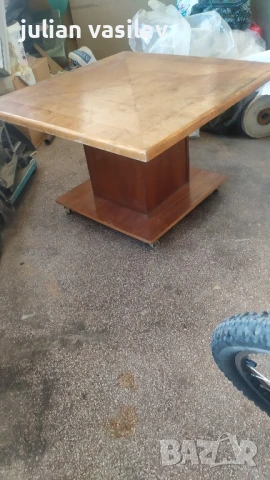 Продавам масивна холна маса , снимка 2 - Маси - 51081773